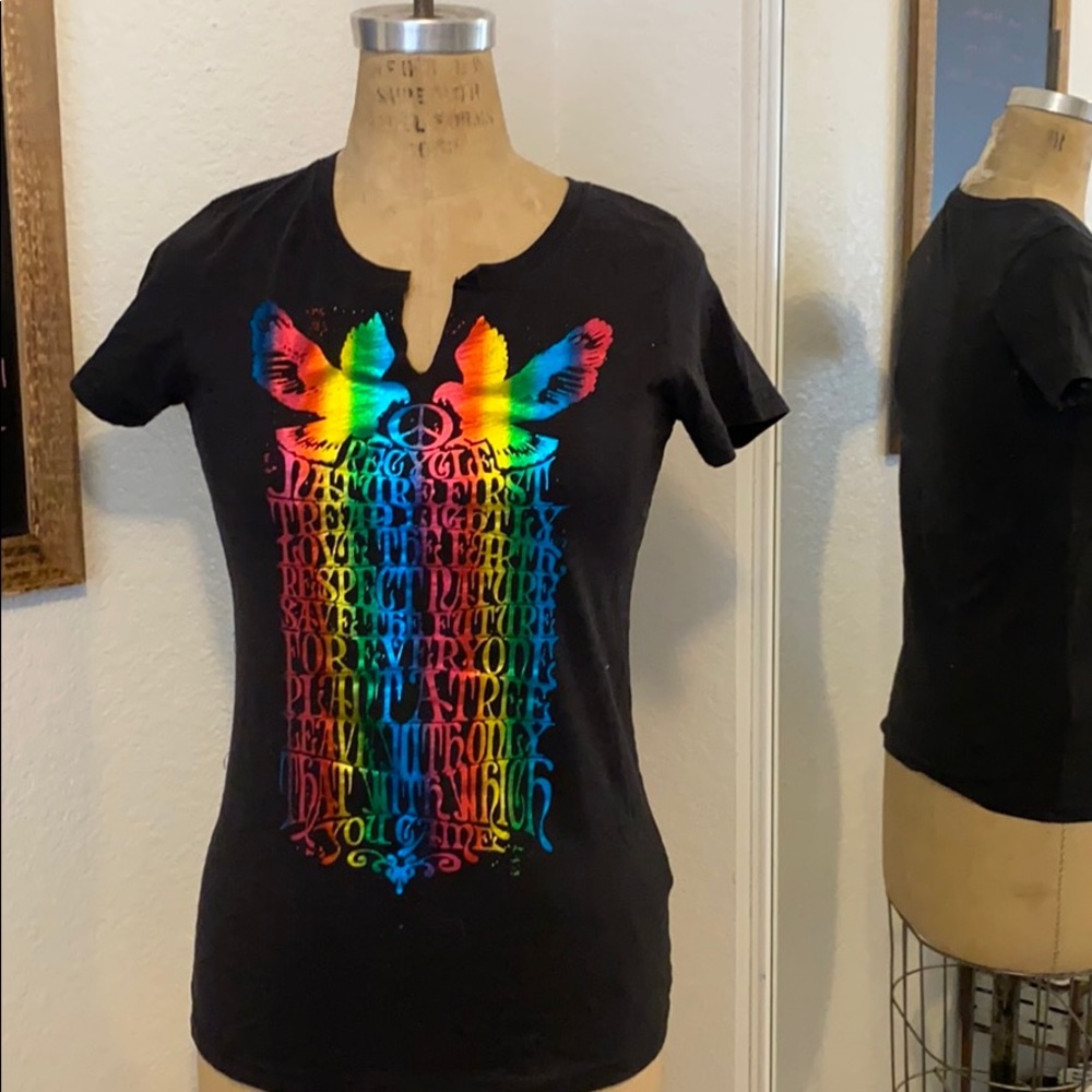 Lucky Tee Metallic Graphic